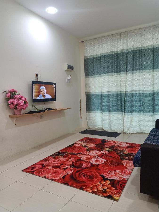 Homemuslim Gambang Kampong Pohoi Exterior photo