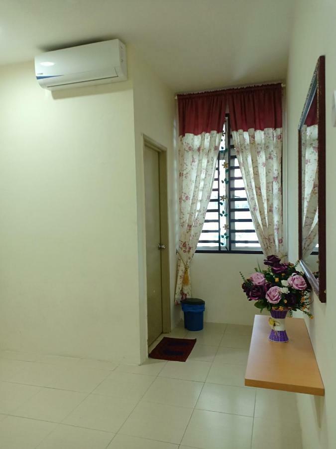 Homemuslim Gambang Kampong Pohoi Exterior photo